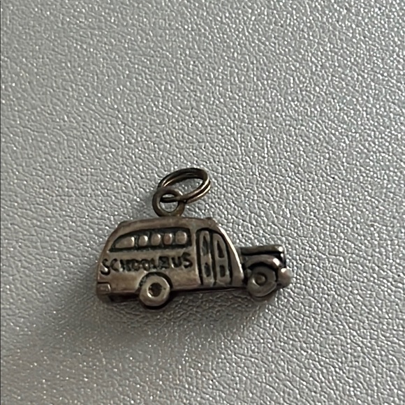 Sterling Silver Vintage School Bus Jewelry Charm - Picture 1 of 2